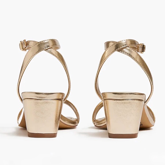 JCrew Factory Gold Strappy Low Heels Size 6 h Medium - Picture 2 of 4